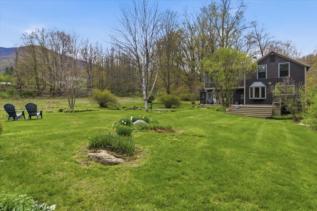 81 Easy Street, Danby, VT 05739