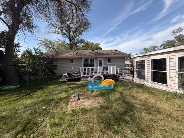 10133 Cottonwood Street NW, Coon Rapids, MN 55448