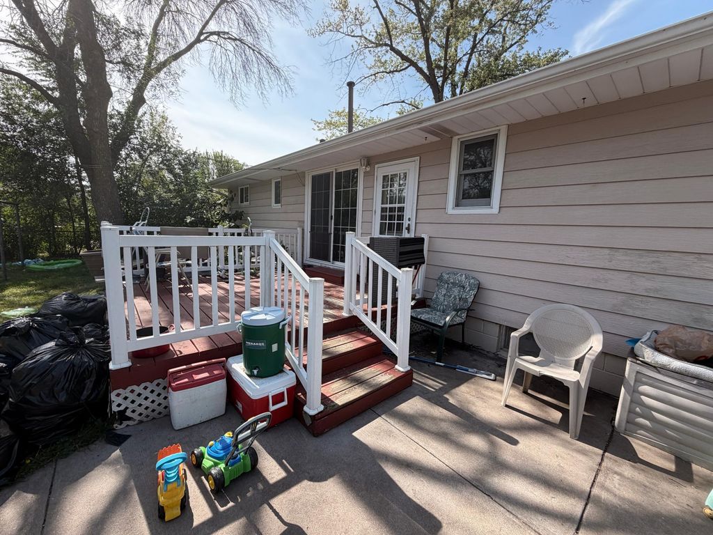 10133 Cottonwood Street NW, Coon Rapids, MN 55448 — photo 2