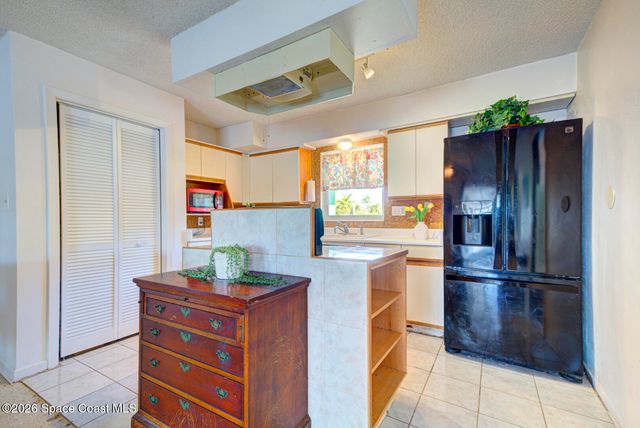 156 Jamaica Drive, Cocoa Beach, FL 32931