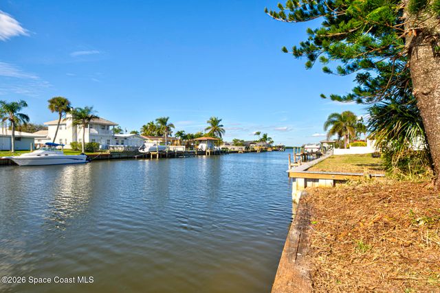 156 Jamaica Drive, Cocoa Beach, FL 32931