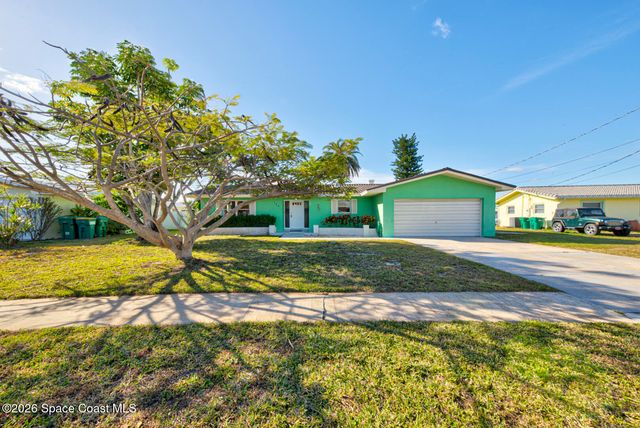 156 Jamaica Drive, Cocoa Beach, FL 32931