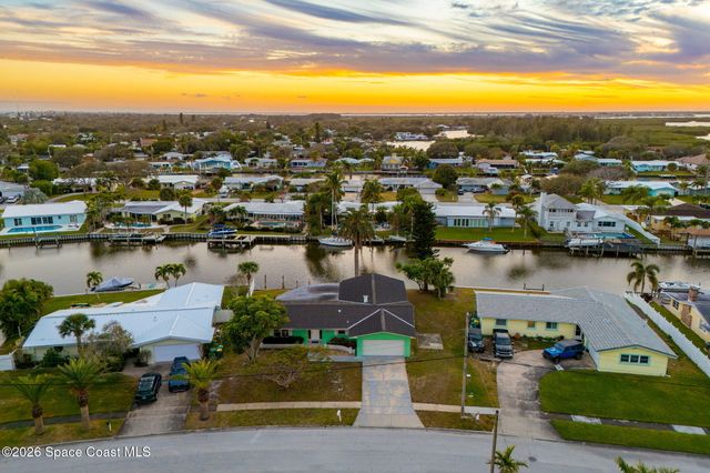 156 Jamaica Drive, Cocoa Beach, FL 32931