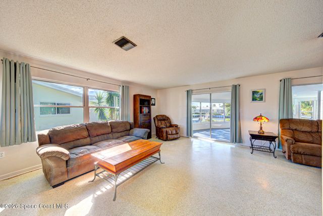 156 Jamaica Drive, Cocoa Beach, FL 32931