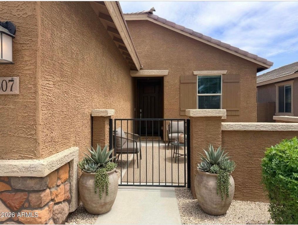 3807 S 65TH Avenue, Phoenix, AZ 85043