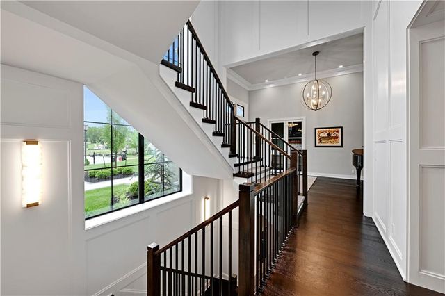 17023 Wallace Way, Loch Lloyd, MO 64012