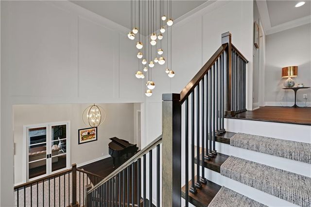 17023 Wallace Way, Loch Lloyd, MO 64012