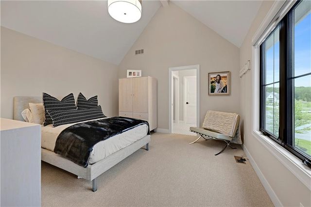 17023 Wallace Way, Loch Lloyd, MO 64012
