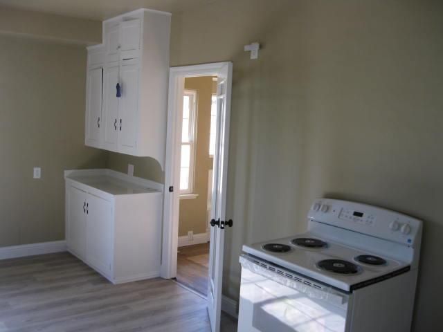 545 W MAIN St, Turlock, CA 95380