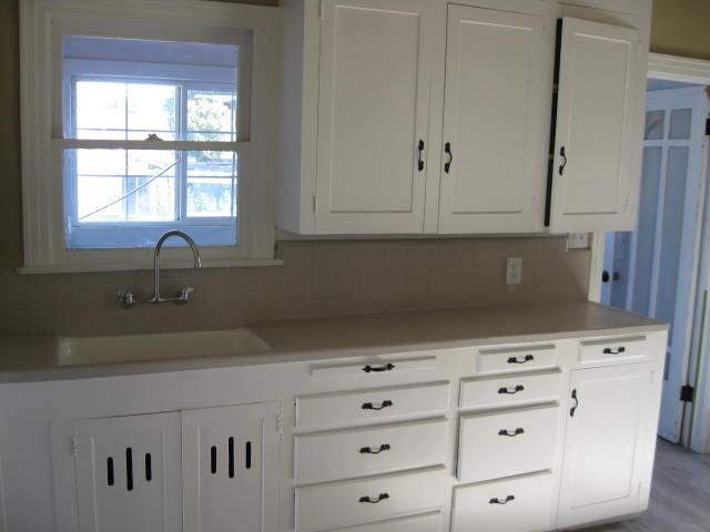 545 W MAIN St, Turlock, CA 95380