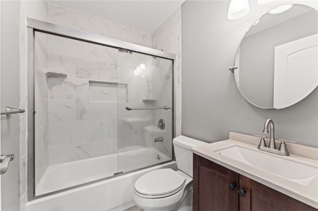 255 Lutz Drive, Englewood, OH 45322