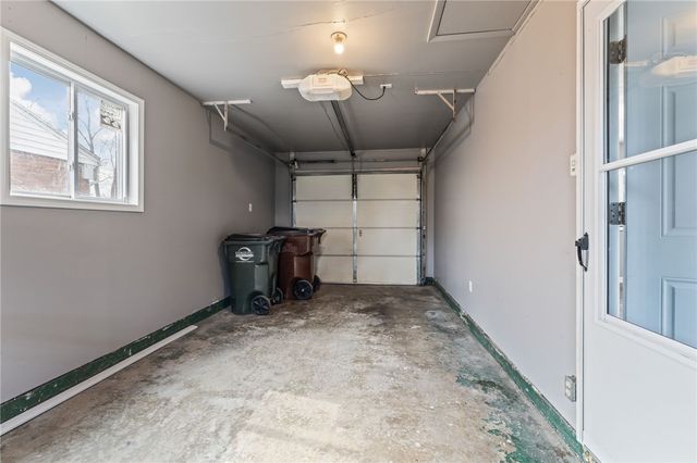 255 Lutz Drive, Englewood, OH 45322