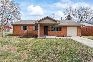 255 Lutz Drive, Englewood, OH 45322