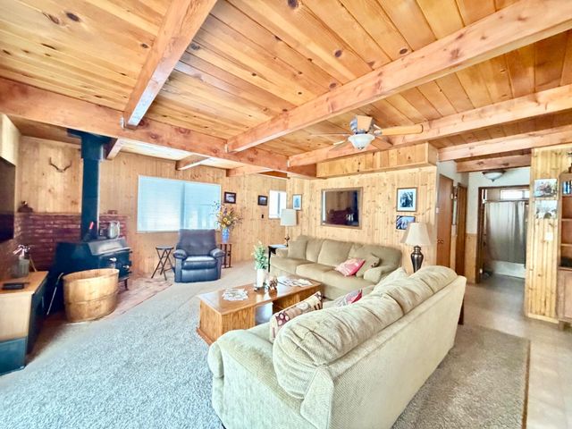 167 Linda Dr, Arnold, CA 95223