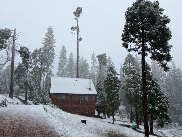 167 Linda Dr, Arnold, CA 95223