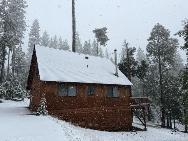 167 Linda Dr, Arnold, CA 95223