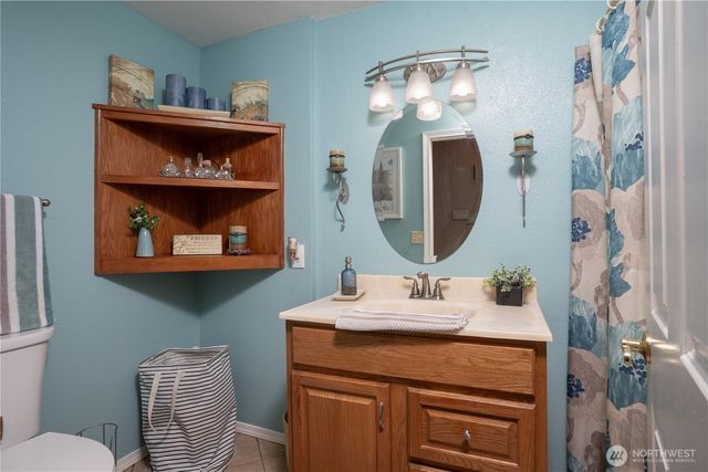 1222 Palm Drive, Fircrest, WA 98466