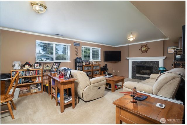 1222 Palm Drive, Fircrest, WA 98466