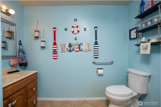 1222 Palm Drive, Fircrest, WA 98466