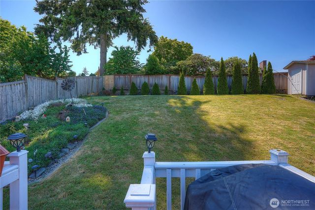 1222 Palm Drive, Fircrest, WA 98466