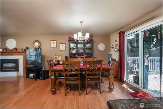 1222 Palm Drive, Fircrest, WA 98466