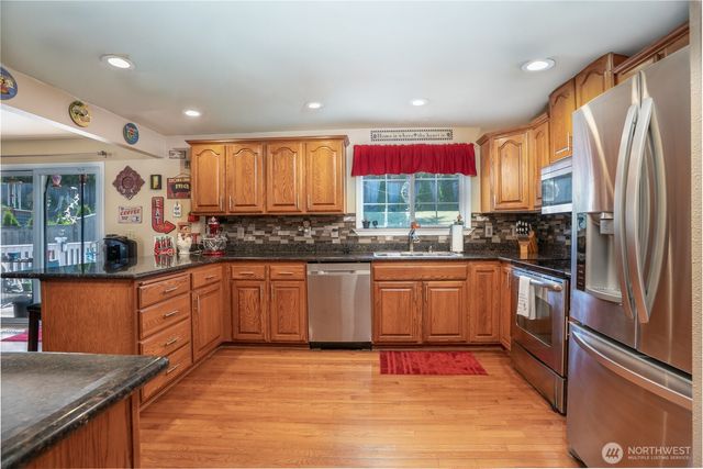 1222 Palm Drive, Fircrest, WA 98466