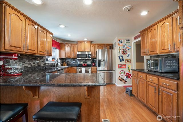 1222 Palm Drive, Fircrest, WA 98466