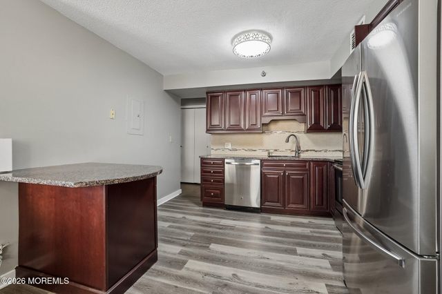 316 Prospect Avenue 10D, Hackensack, NJ 07601