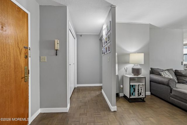 316 Prospect Avenue 10D, Hackensack, NJ 07601