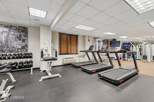 316 Prospect Avenue 10D, Hackensack, NJ 07601