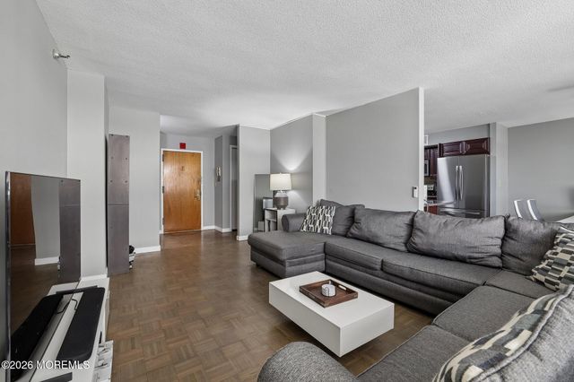 316 Prospect Avenue 10D, Hackensack, NJ 07601