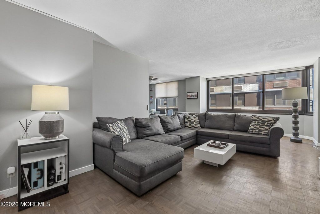 316 Prospect Avenue 10D, Hackensack, NJ 07601