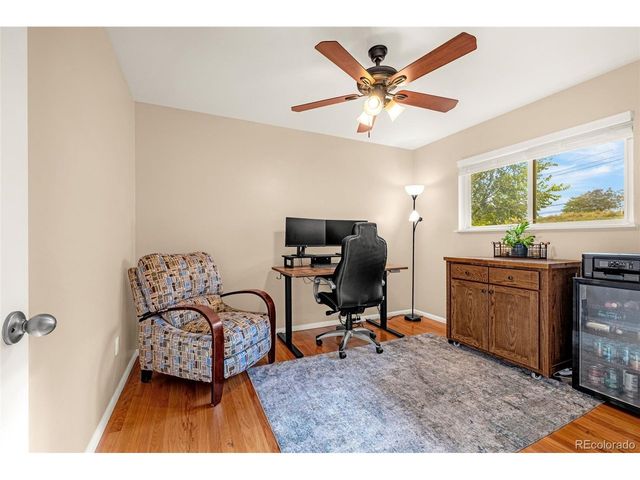 1102 Holmes Dr, Colorado Springs, CO 80909