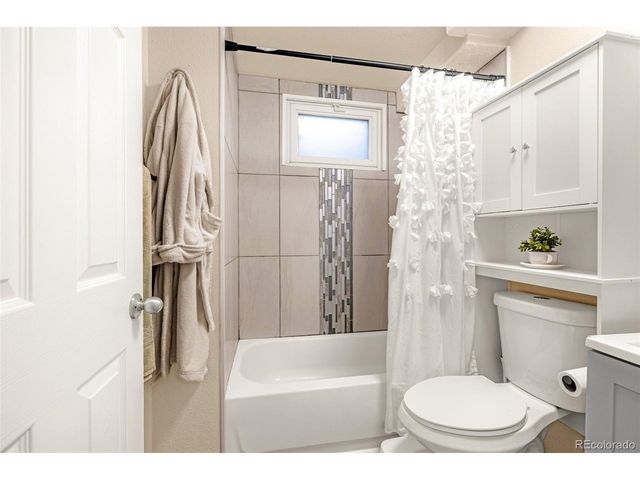 1102 Holmes Dr, Colorado Springs, CO 80909