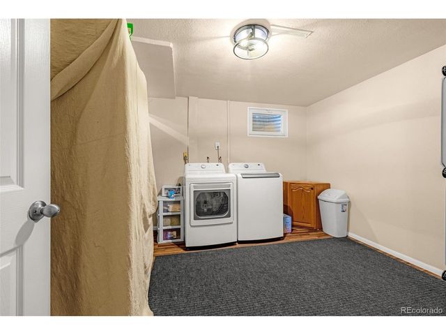 1102 Holmes Dr, Colorado Springs, CO 80909