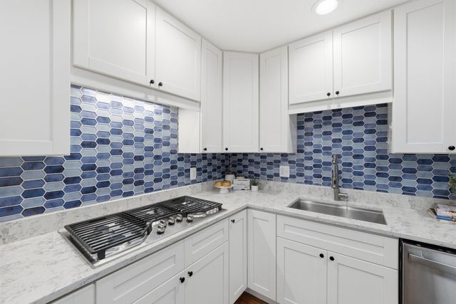 9523 ROCKPORT RD, Vienna, VA 22180