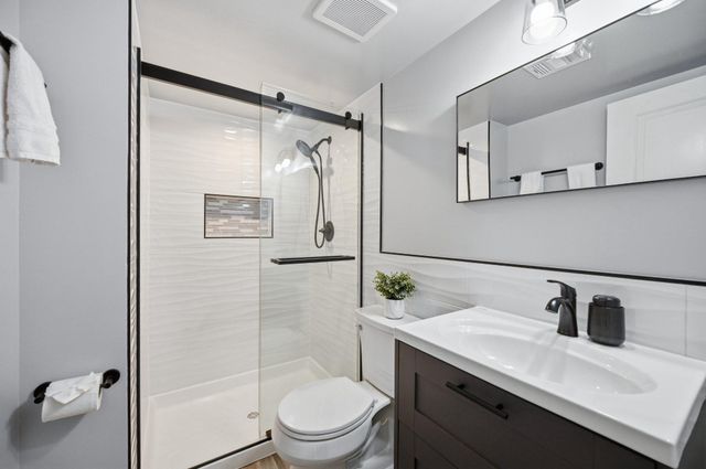 9523 ROCKPORT RD, Vienna, VA 22180