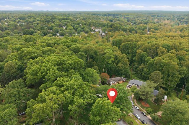9523 ROCKPORT RD, Vienna, VA 22180