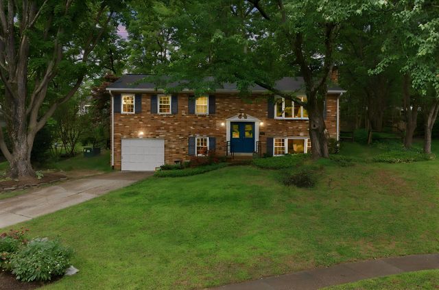 9523 ROCKPORT RD, Vienna, VA 22180