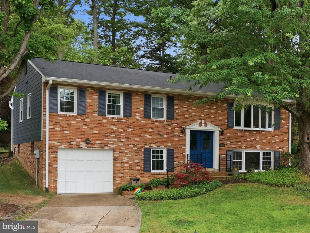 9523 ROCKPORT RD, Vienna, VA 22180