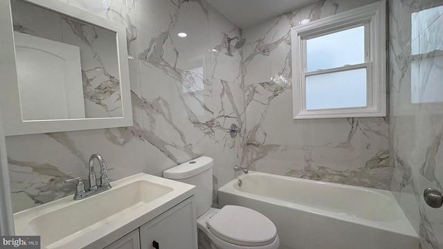 24 MAIN AVE SW, Glen Burnie, MD 21061