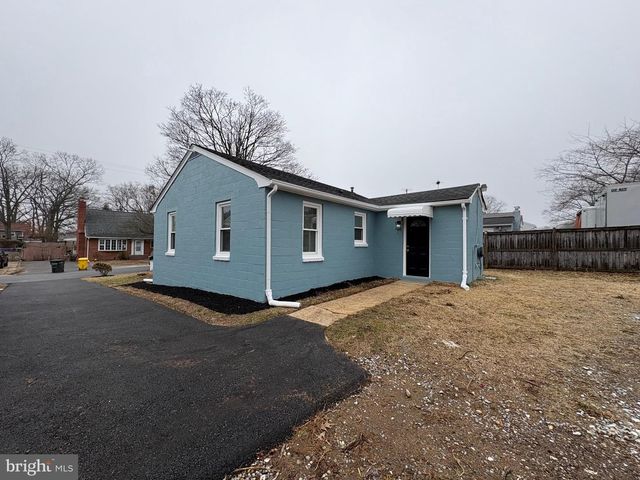 24 MAIN AVE SW, Glen Burnie, MD 21061