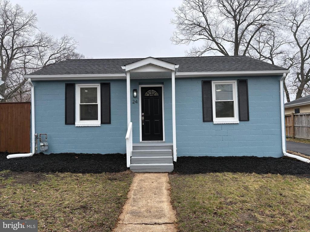 24 MAIN AVE SW, Glen Burnie, MD 21061