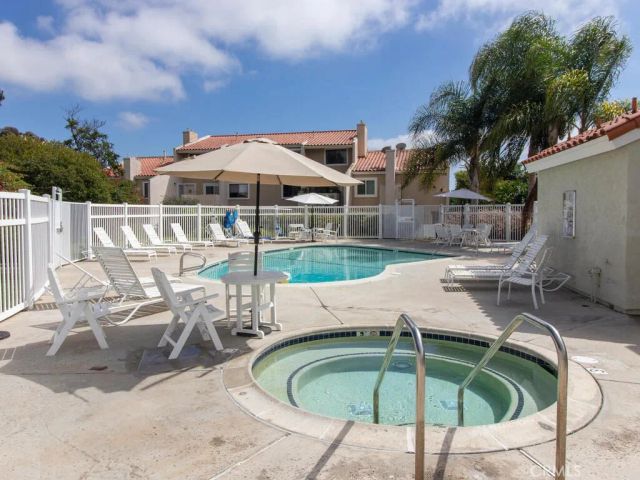 6907 Quail Place F, Carlsbad, CA 92009