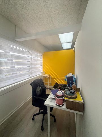 4848 SW 74th Ct 9, Miami, FL 33155