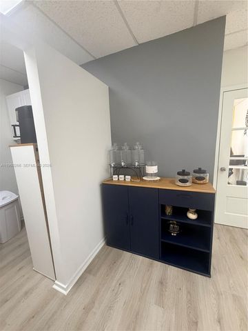 4848 SW 74th Ct 9, Miami, FL 33155