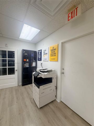 4848 SW 74th Ct 9, Miami, FL 33155