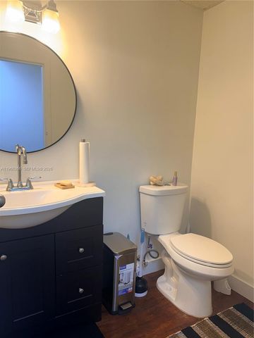 4848 SW 74th Ct 9, Miami, FL 33155