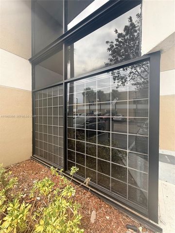 4848 SW 74th Ct 9, Miami, FL 33155