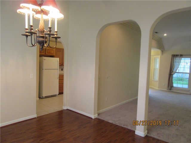 410 Julian Court, Siloam Springs, AR 72761